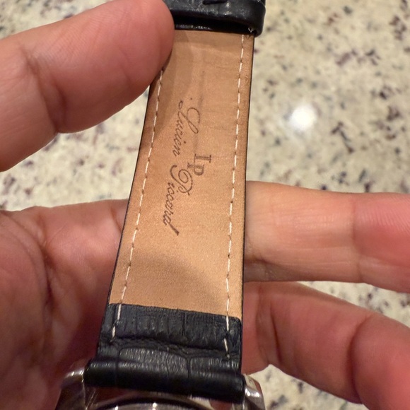 Lucien Piccard Silver Case with Blue Dial Watch - Picture 5 of 9